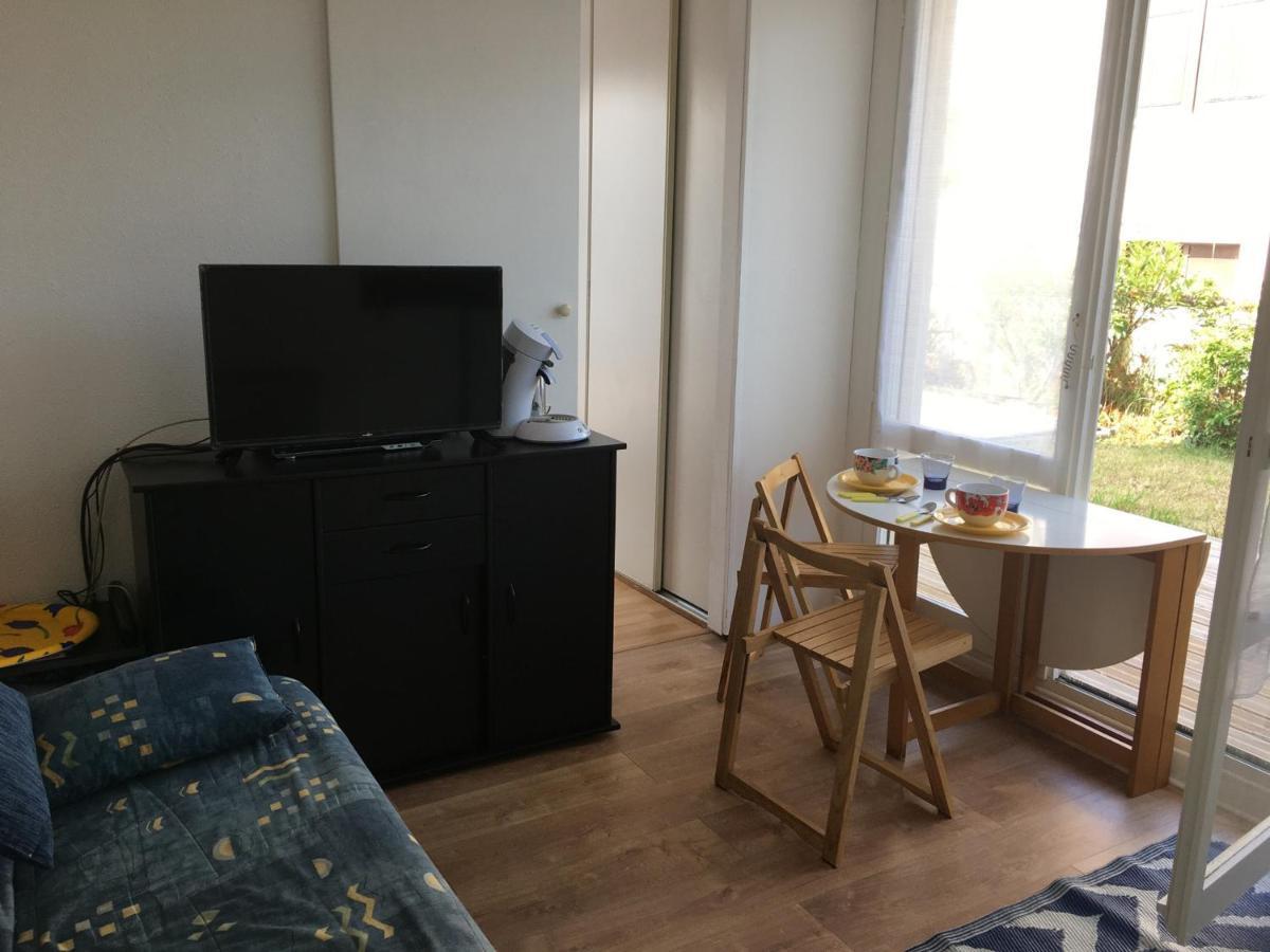 Appartement 2 Pieces Avec Terrasse Pres De La Plage - Merville-Franceville - Fr-1-487-311 المظهر الخارجي الصورة